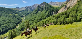 1_randonnee-cheval-cavalquinta-2020-alpes-9